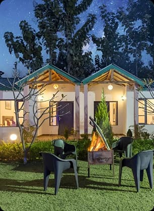 Mid range lodge with cozy cottages garden seating and fire pit ideal for family and group stays